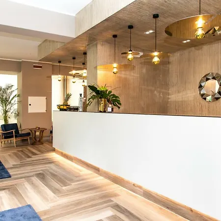 Greif Hotel 3*